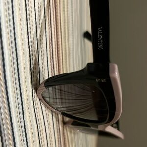 Valentino VA 4034 PINK BLACK/SMOKE SHADED women Sunglasses